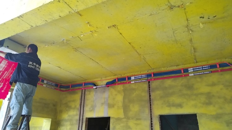 格力中央空调内机及管路安装 (3).jpg